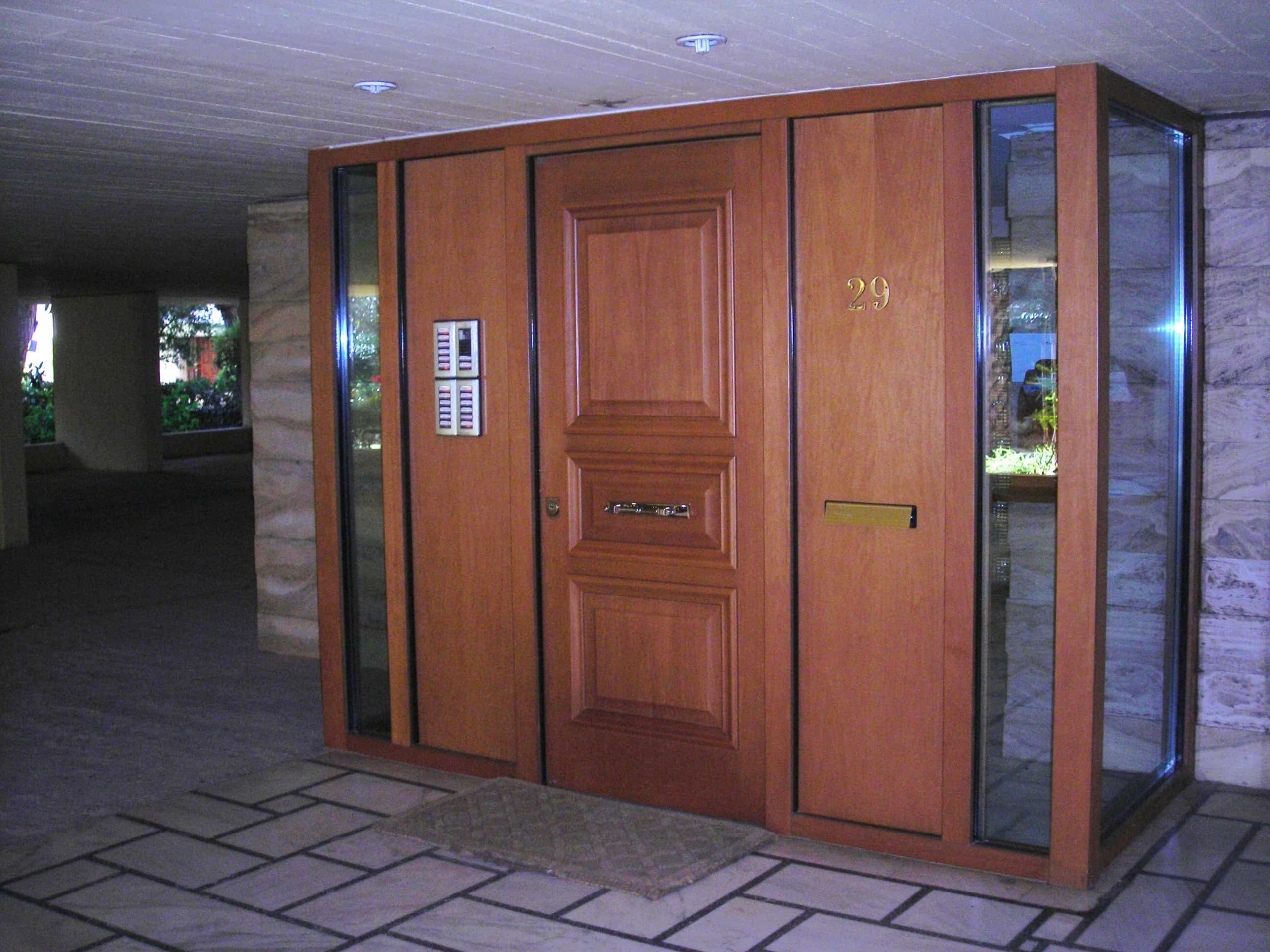 Doors With Fixed - 1