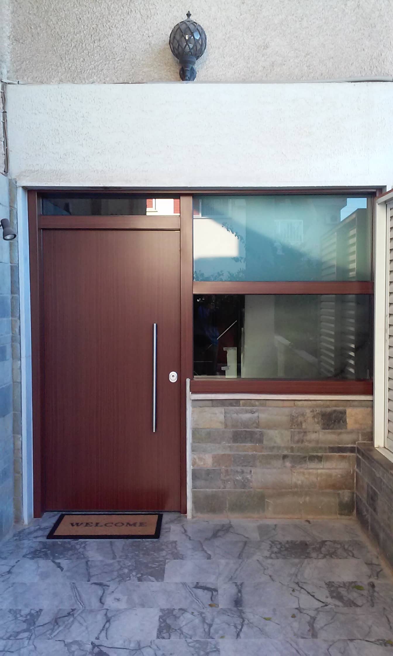 Doors With Fixed - AL